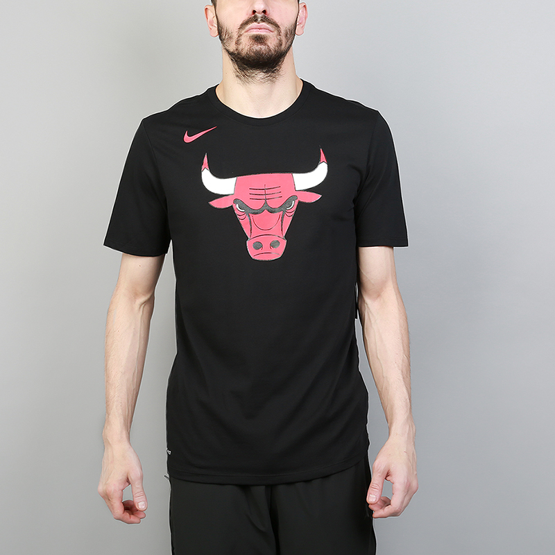 мужская черная футболка Nike NBA Chicago Bulls Dry Logo 870496-010 - цена, описание, фото 1